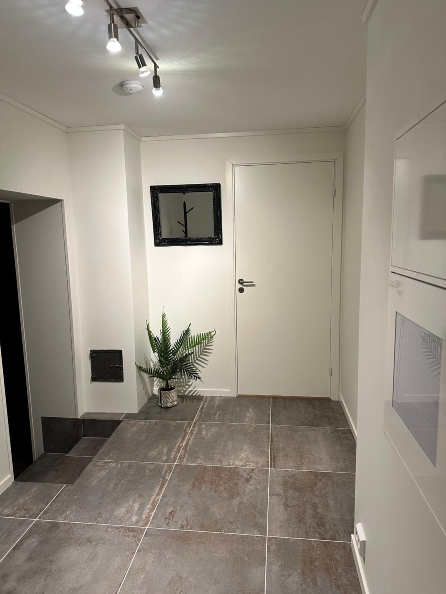 Your Home Away From Home, Apartment 2 Tromso Ngoại thất bức ảnh