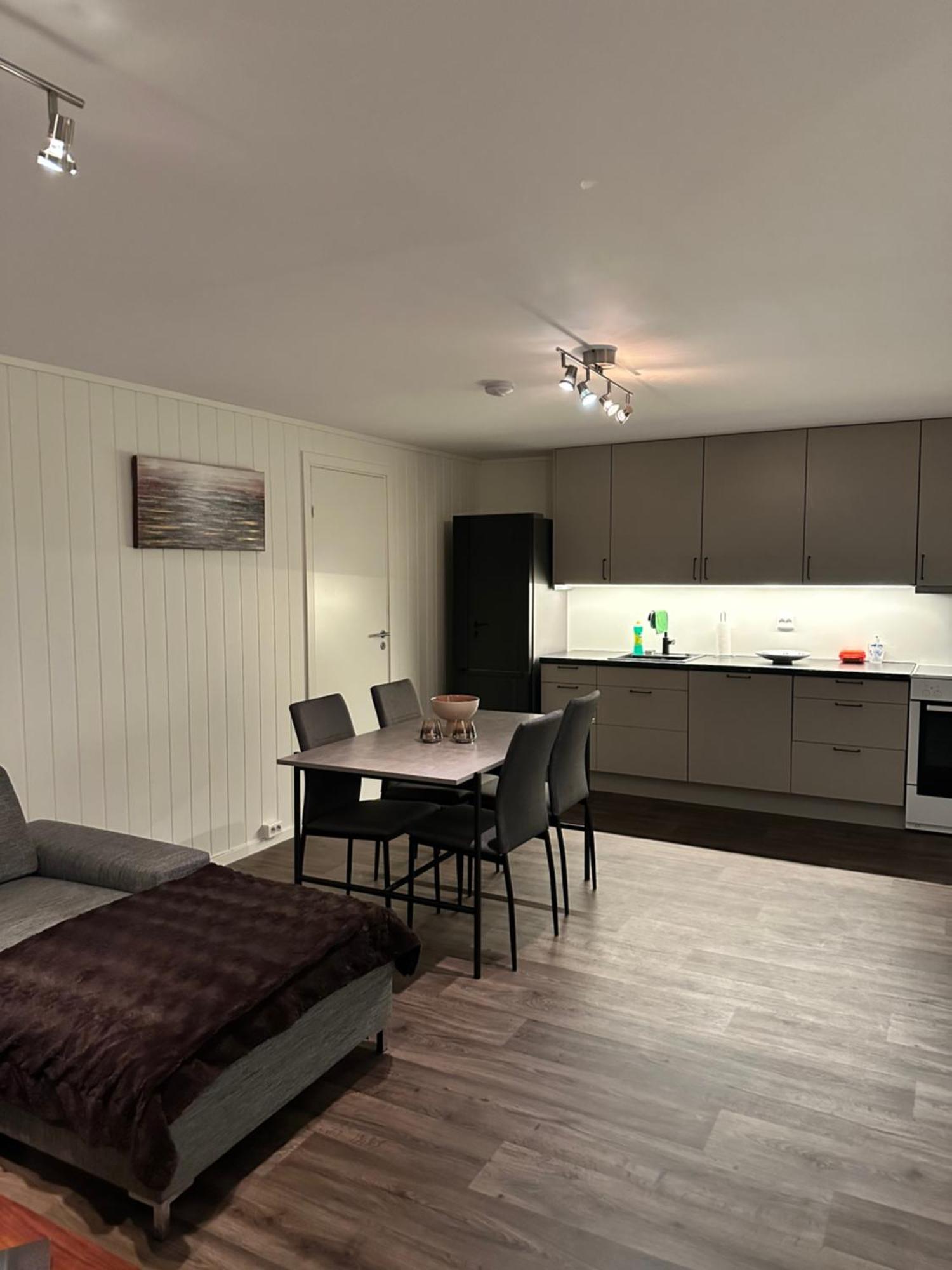 Your Home Away From Home, Apartment 2 Tromso Ngoại thất bức ảnh